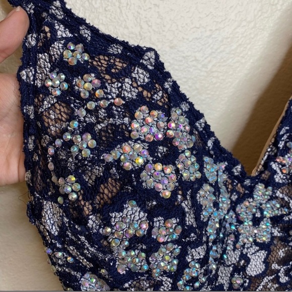 Jovani Navy Lace Floral Fitted Formal Dress Size 8 - Picture 5 of 10